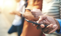 Bundeswarntag: Erfolgreicher Testlauf für Cell Broadcast von Everbridge und Vodafone