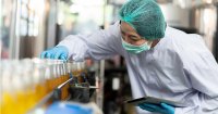 Augmentir und ETQ bringen erste Qualitätslösung für vernetzte Industriearbeitskräfte auf den Markt