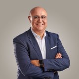 Neue Führung, neue Vision: Luis Goncalves tritt als Vorstandsvorsitzender der VIVAVIS AG an Neue Führung, neue Vision: Luis Goncalves tritt als Vorstandsvorsitzender der VIVAVIS AG an