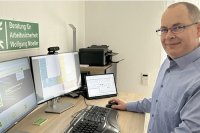 Klare Beschilderung der Fluchtwege&Rettungswege