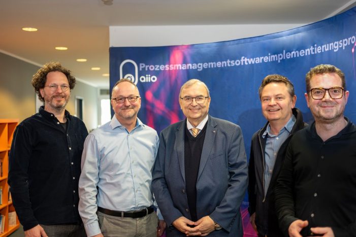 Beschleunigung der Erfolgsgeschichte: APRICUM CAPITAL GmbH investiert in Prozessoptimierungsprofi aiio GmbH