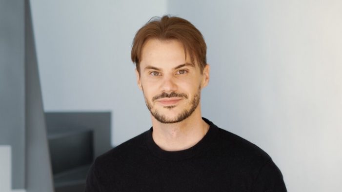 Nicolas Schwarzpaul ist neuer CEO der dataglobal Group Nicolas Schwarzpaul ist neuer CEO der dataglobal Group