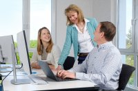 Ladies in Tech: ExperTeach fördert Frauen in der IT