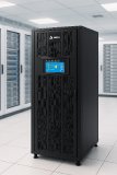 Maximale Ausfallsicherheit in kompakter Form: 80kVA USV inkl. Batterien in einem 42HE Schrank