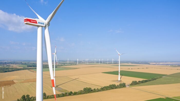 Schnell, sicher und papierlos: RWE digitalisiert HR-Prozesse mit App von Insiders Technologies