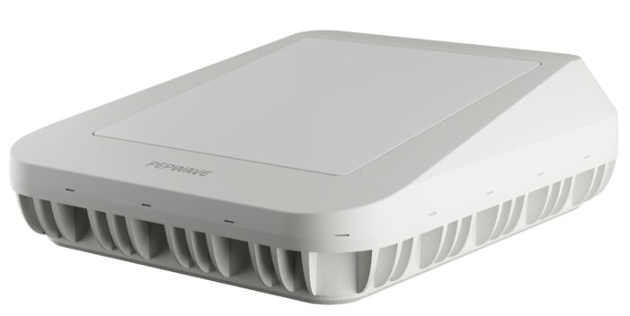 Antenna MAX S von Peplink: integriertes Antennengehäuse für Satelliten- und Mobilfunkverbindungen neu im Vitel-Sortiment