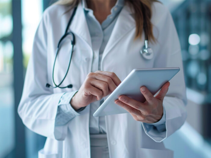 Leadvise Reply und Universitätsklinikum Augsburg stärken Patientenversorgung