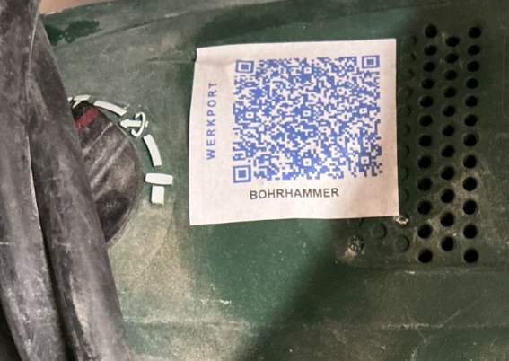 Mehr Kontrolle über Werkzeug- und Maschinen-Bestände mit Tracking Software