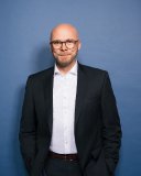 Bayerns Digitalminister Dr. Fabian Mehring besucht aconitas GmbH in Mertingen