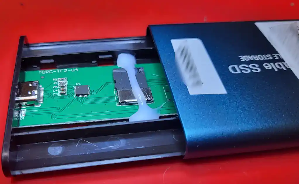 CBL Datenrettung Rückblick 2025: Viel SSD, viele minderwertige Datenträger