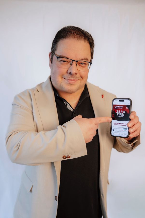 Wie bekommt man einen Elefanten durch eine normale Tür? Wie bekommt man einen Elefanten durch eine normale Tür?