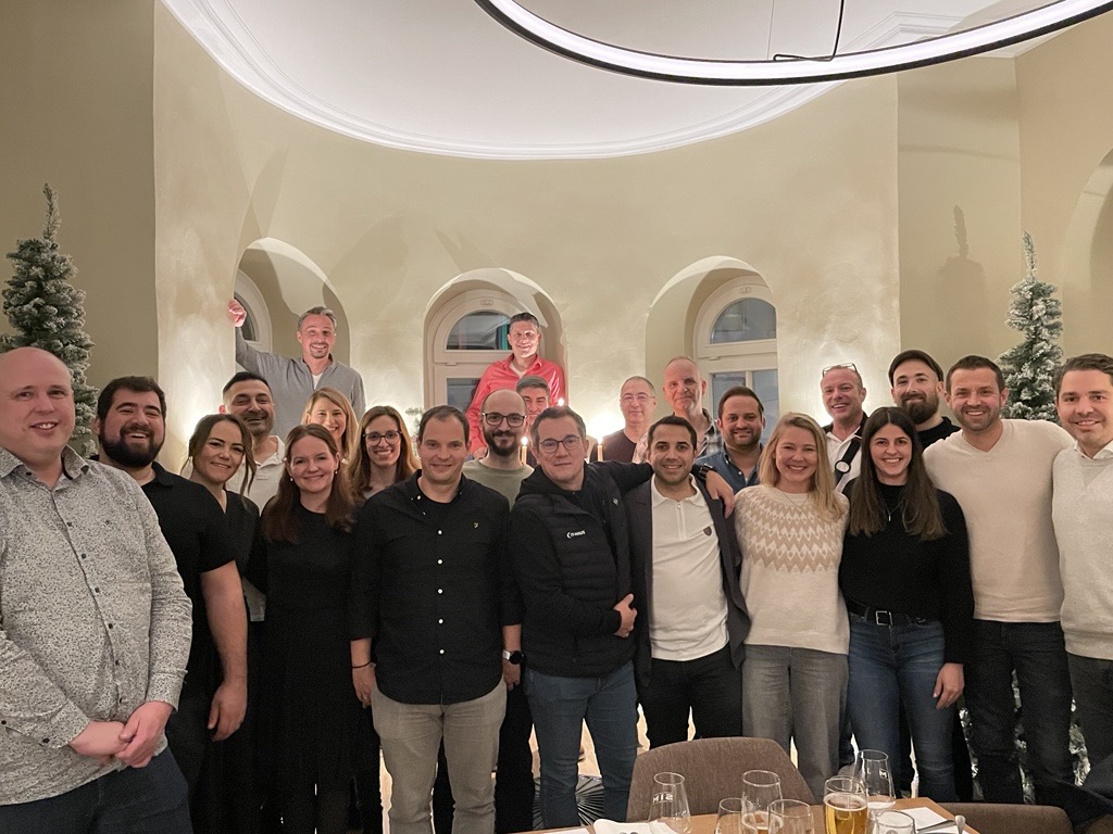 Gemeinsam gewachsen: IT-HAUS würdigt langjährige Mitarbeitende