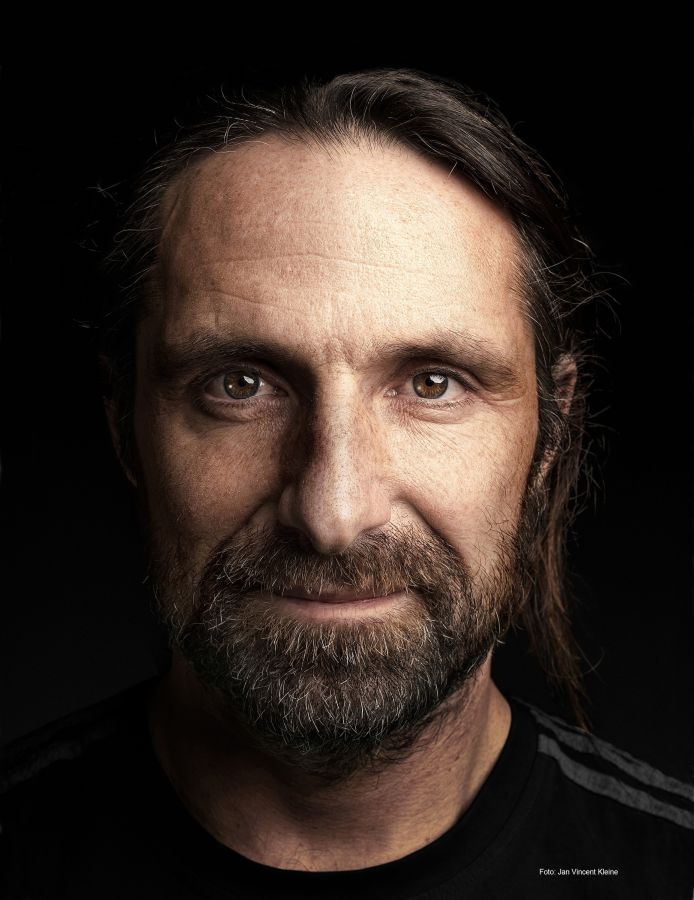 Vom Gipfelkreuz zur Cloud-Strategie:  Alexander Huber als Keynote-Speaker auf dem World of Data 2026