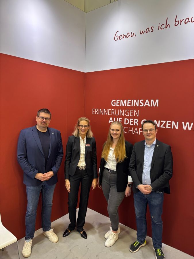 team neusta und SERVICE-REISEN starten strategische Partnerschaft