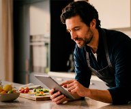 Syskoplan Reply und Vorwerk optimieren den Direktvertrieb mit digitalen Assistenten