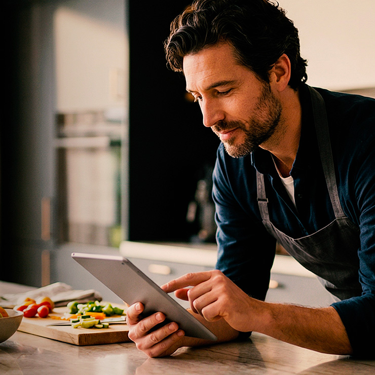 Syskoplan Reply und Vorwerk optimieren den Direktvertrieb mit digitalen Assistenten