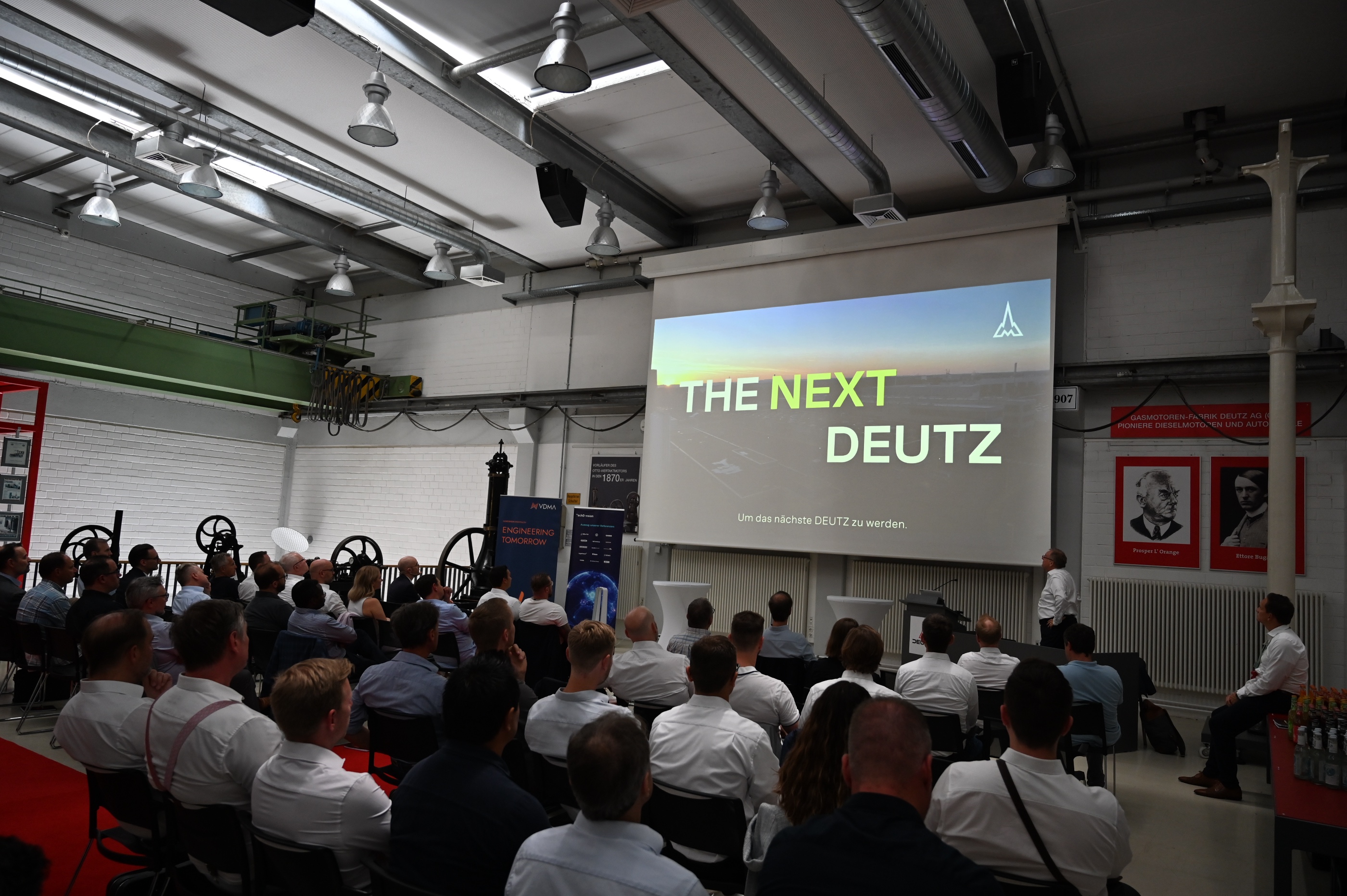 Vom ersten Viertaktmotor zur KI-Plattform: DEUTZ zeigt digitale Transformation im deutschen Maschinenbau Vom ersten Viertaktmotor zur KI-Plattform: DEUTZ zeigt digitale Transformation im deutschen Maschinenbau