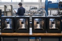 Serienfertigung im 3D-Drucküberholt den Prototypenbau: Maschinenbauverband meldet erstmals Serienteile als größten Anteil additiv gefertigter Teile Serienfertigung im 3D-Drucküberholt den Prototypenbau: Maschinenbauverband meldet erstmals Serienteile als größten Anteil additiv gefertigter Teile