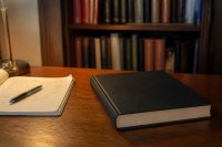 Hochschulabschlüsse in Deutschland steigen auf rund 511.600 — fast jeder zweite davon ist ein Bachelorabschluss, und ihre Zahl wächst weiter Hochschulabschlüsse in Deutschland steigen auf rund 511.600 — fast jeder zweite davon ist ein Bachelorabschluss, und ihre Zahl wächst weiter