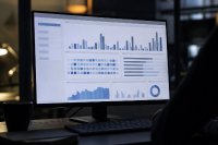 Digitalwerbungüberschreitet 2026 acht Milliarden Euro — erstmals entfällt der größere Anteil auf Video statt auf Display Digitalwerbungüberschreitet 2026 acht Milliarden Euro — erstmals entfällt der größere Anteil auf Video statt auf Display