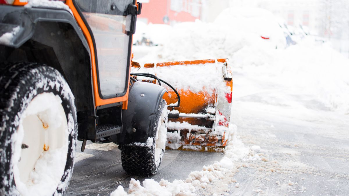 Wenn der Winterdienst ruft: Wie zwei Kommunen ihre Einsatzkräfte mit e*Message zuverlässig alarmieren Wenn der Winterdienst ruft: Wie zwei Kommunen ihre Einsatzkräfte mit e*Message zuverlässig alarmieren
