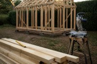 Holzbauquote erreicht 2025 mit 24,4 Prozent im Wohnungsneubau einen Höchststand – Zimmereibetriebe steigern den Umsatz um 2,9 Prozent