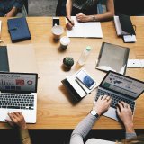 Welche LinkedIn-Kennzahlen Content-Teams wirklich weiterbringen Welche LinkedIn-Kennzahlen Content-Teams wirklich weiterbringen