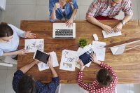Von sechs Wochen Content zu einem 90-Tage-System: Was Teams jetzt skalieren sollten Von sechs Wochen Content zu einem 90-Tage-System: Was Teams jetzt skalieren sollten